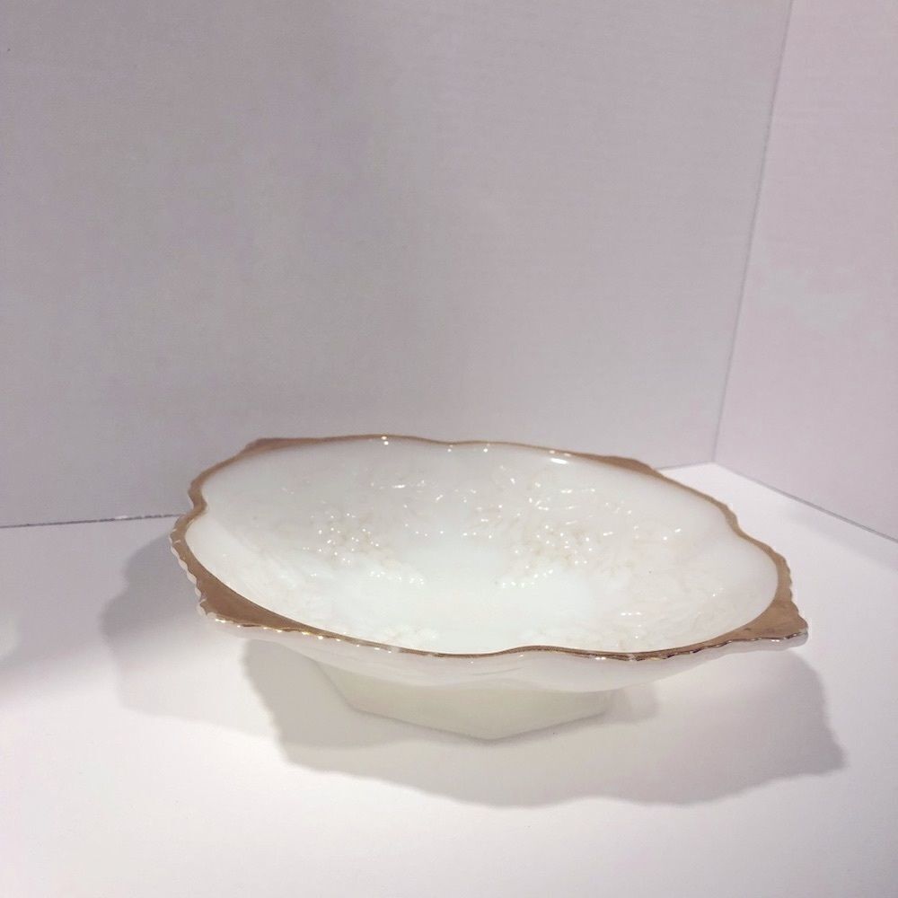 Vintage Anchor Hocking Milk Glass Grape & Leaf Fruit Bowl w/ Gold Trim
